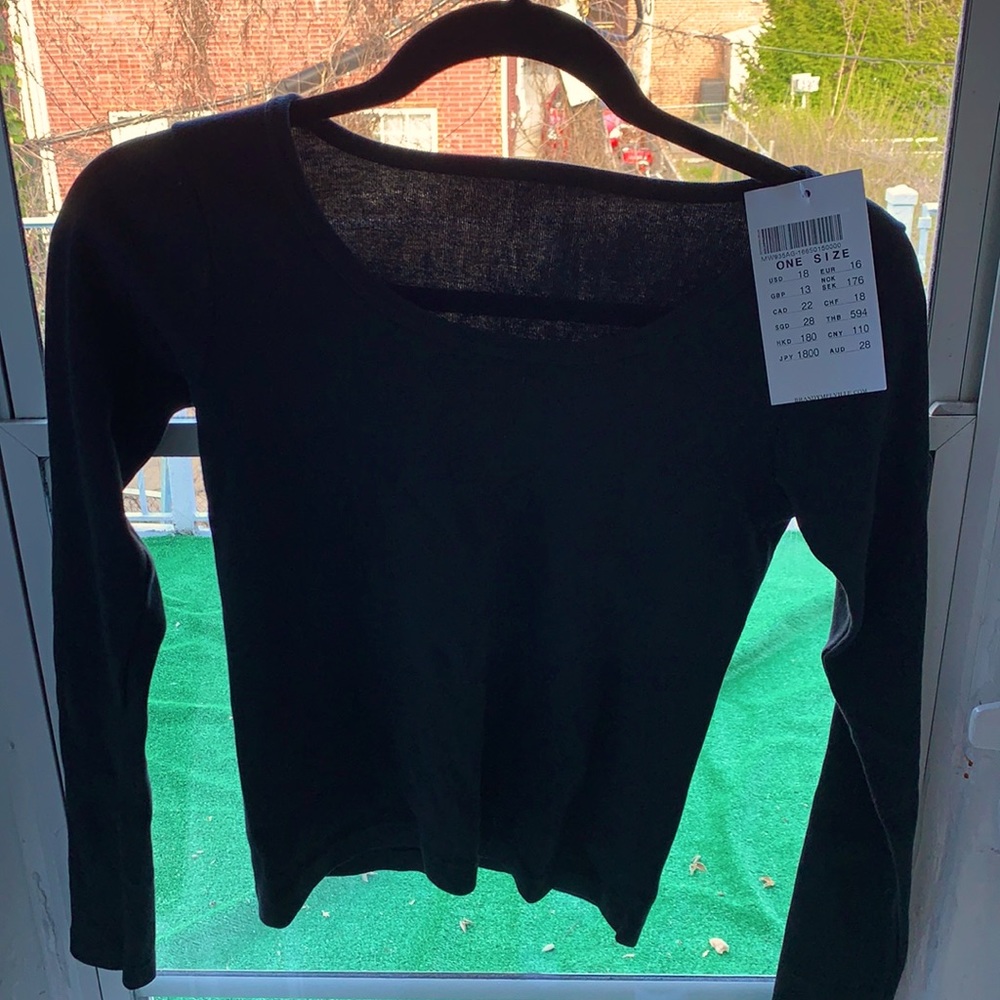 Long sleeve top